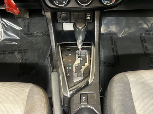 Used 2014 Toyota Corolla L image 22