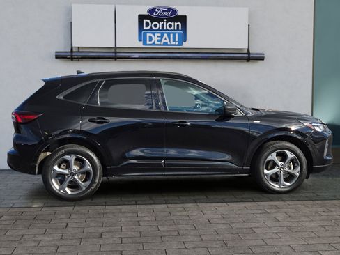 Certified 2023 Ford Escape ST-Line w/ Tech Pack #1 image 2