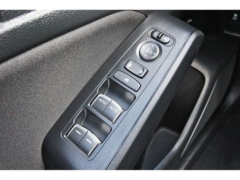 Used 2025 Honda Civic Sport image 22