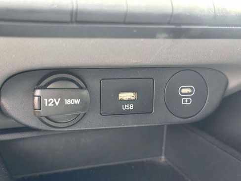 Certified 2024 Hyundai Elantra SEL FWD image 23