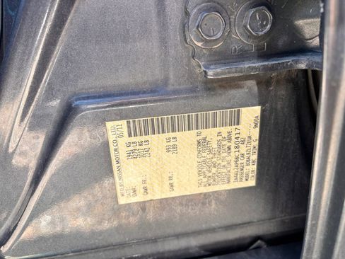 Used 2011 Nissan Altima 2.5 S FWD image 19