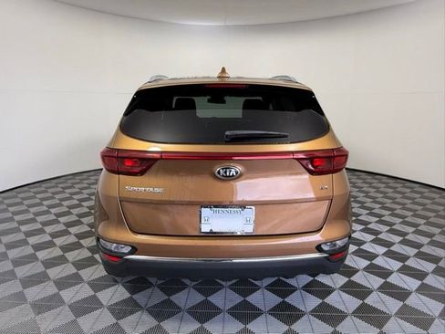 Used 2020 Kia Sportage EX image 5