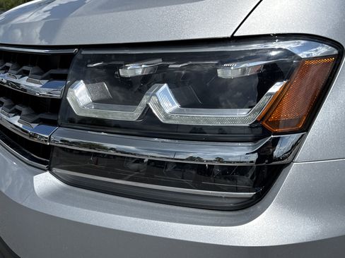 Used 2019 Volkswagen Atlas SEL Premium AWD/4WD image 6