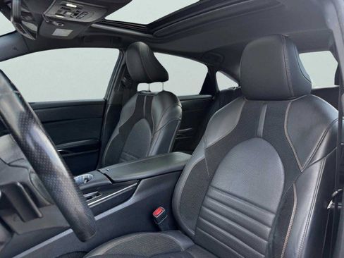 Used 2019 Toyota Avalon XSE image 17