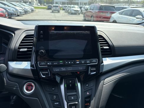 Certified 2022 Honda Odyssey EX-L image 25