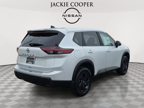 New 2026 Nissan Rogue SV w/ Cold Weather Package FWD image 5