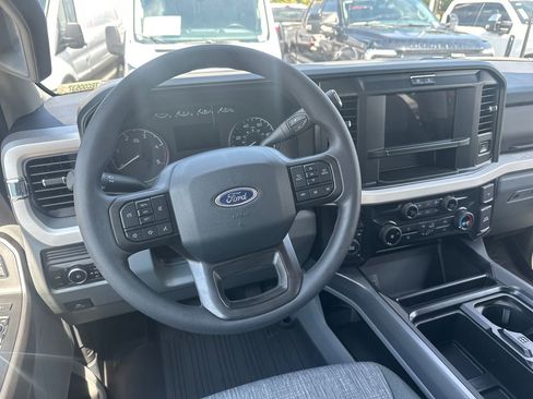 New 2026 Ford F450 XLT w/ 360-Degree Camera Package image 44
