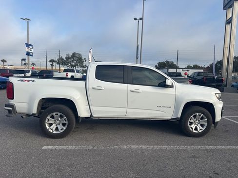 Used 2022 Chevrolet Colorado LT w/ LT Convenience Package image 8