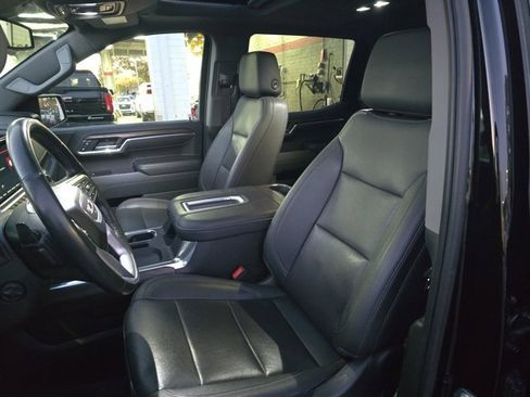 Used 2022 GMC Sierra 1500 SLT w/ SLT Premium Plus Package image 14