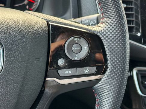 Used 2024 Honda Passport Black Edition image 31