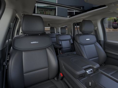 New 2026 Ford Expedition Platinum w/ Driver's Package AWD/4WD image 31