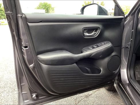 Used 2024 Honda HR-V LX image 26