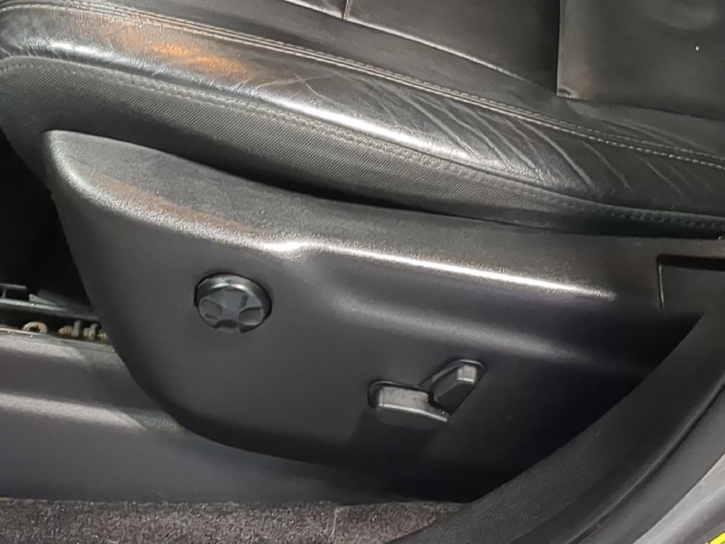 Used 2017 Jeep Grand Cherokee Limited AWD/4WD image 21