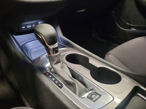 Used 2023 Chevrolet Malibu LS FWD image 26