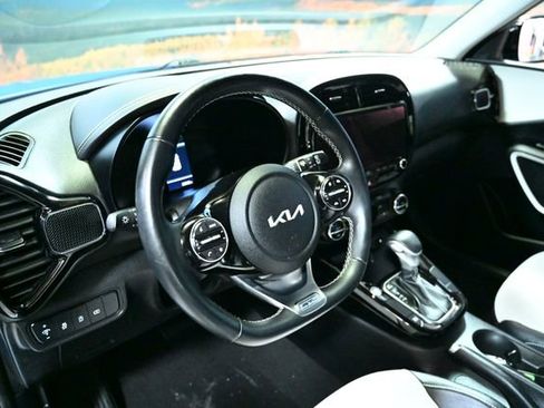 Used 2024 Kia Soul GT-Line image 20