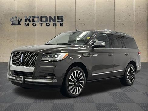 Used 2023 Lincoln Navigator Black Label image 1