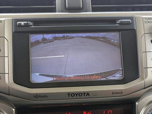 Used 2013 Toyota 4Runner Limited RWD image 12