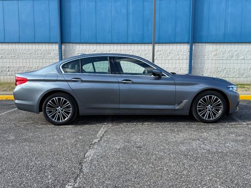 Used 2017 BMW 530i xDrive image 4