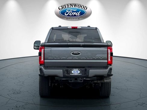 New 2026 Ford F250 Lariat w/ Black Appearance Package image 5