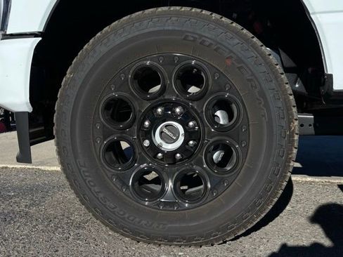 New 2026 Ford F350 XLT w/ XLT Premium Package image 32