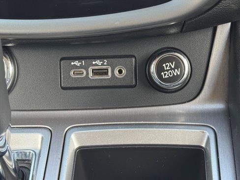 Used 2023 Nissan Murano SV AWD/4WD image 15