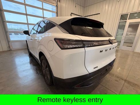 Used 2025 Nissan Murano SL image 5