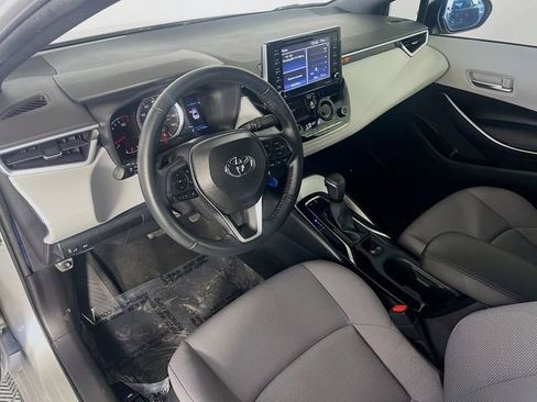 Used 2021 Toyota Corolla SE FWD image 11