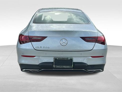 Used 2025 Mercedes-Benz CLA 250 image 6