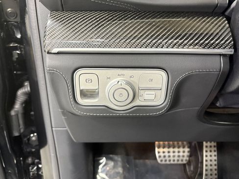 Used 2024 Mercedes-Benz GLS 63 AMG 4MATIC image 11