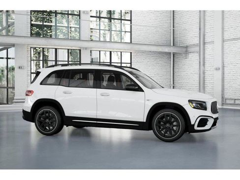 New 2026 Mercedes-Benz GLB 35 AMG 4MATIC image 27