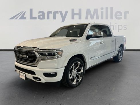 Used 2022 RAM 1500 Limited image 1