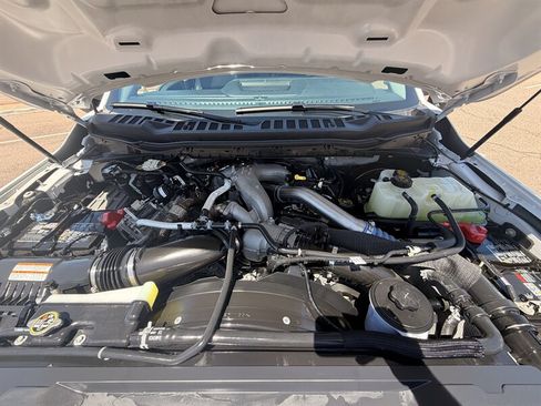 Used 2025 Ford F350 Lariat w/ Camper Package AWD/4WD image 10
