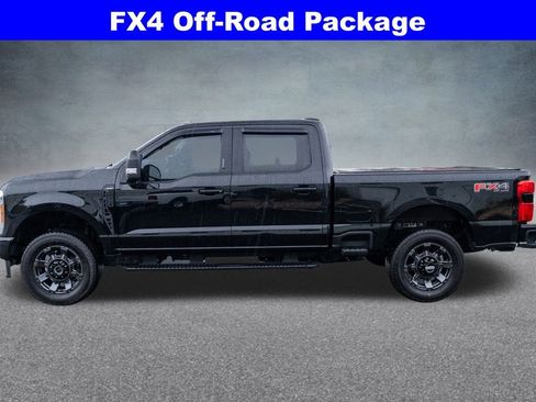 Used 2023 Ford F250 Lariat w/ Sport Appearance Package image 5