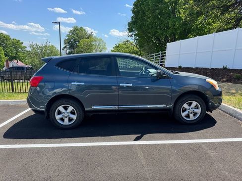 Used 2012 Nissan Rogue S w/ Special Edition Pkg AWD/4WD image 12