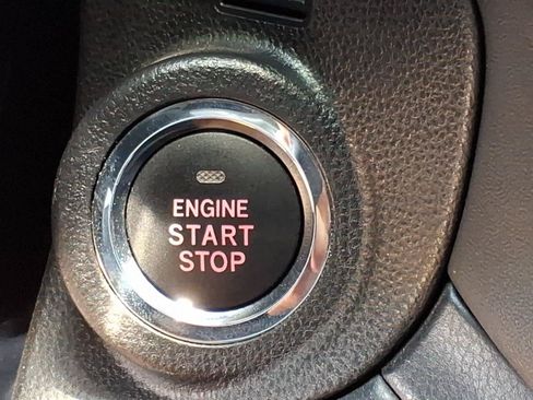 Used 2024 Subaru Outback Touring XT AWD/4WD image 38