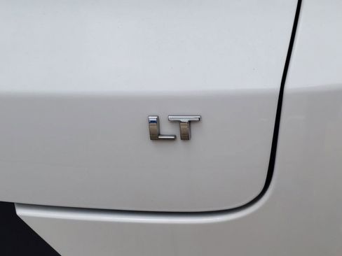 Used 2023 Chevrolet TrailBlazer LT FWD image 6