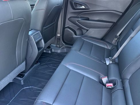 New 2026 Chevrolet Trax RS w/ Sunroof Package image 11