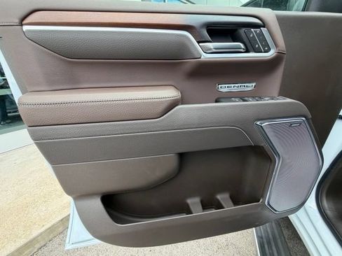New 2026 GMC Sierra 1500 Denali AWD/4WD image 5