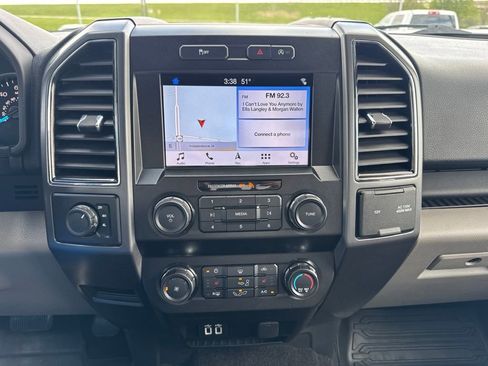 Used 2019 Ford F150 XLT w/ Equipment Group 302A Luxury AWD/4WD image 3