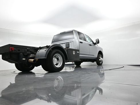 Used 2024 RAM 3500 Tradesman w/ Cold Weather Group RWD image 22