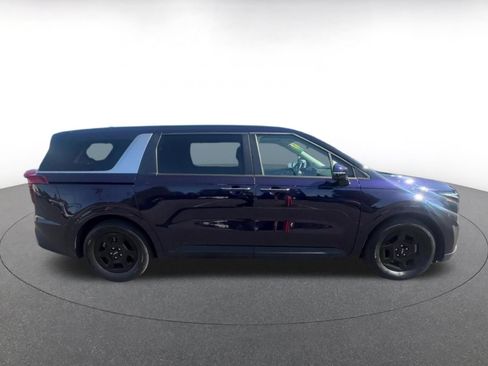 Used 2026 Kia Carnival FWD image 13