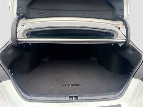 Used 2020 Toyota Camry XSE image 26