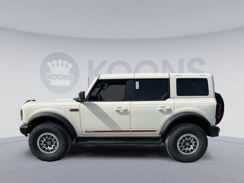 New 2026 Ford Bronco Outer Banks image 2