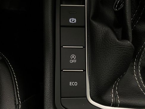 New 2026 Volkswagen Jetta SE image 23