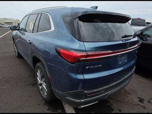 Used 2026 Buick Enclave Preferred FWD image 4