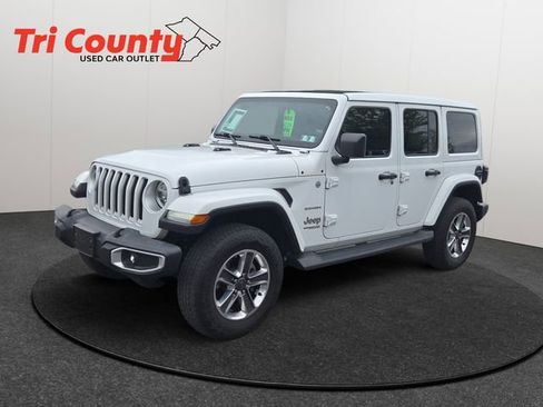 Used 2020 Jeep Wrangler Unlimited Sahara w/ LED Lighting Group AWD/4WD image 3