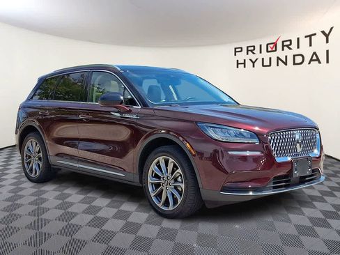 Used 2021 Lincoln Corsair FWD w/ Premium Package image 3