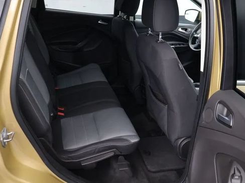 Used 2014 Ford Escape SE w/ Equipment Group 201A AWD/4WD image 17