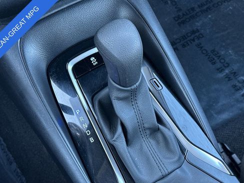 Used 2024 Toyota Corolla LE image 20