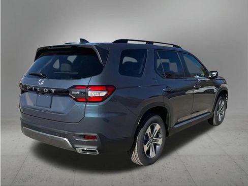 New 2026 Honda Pilot EX-L image 5